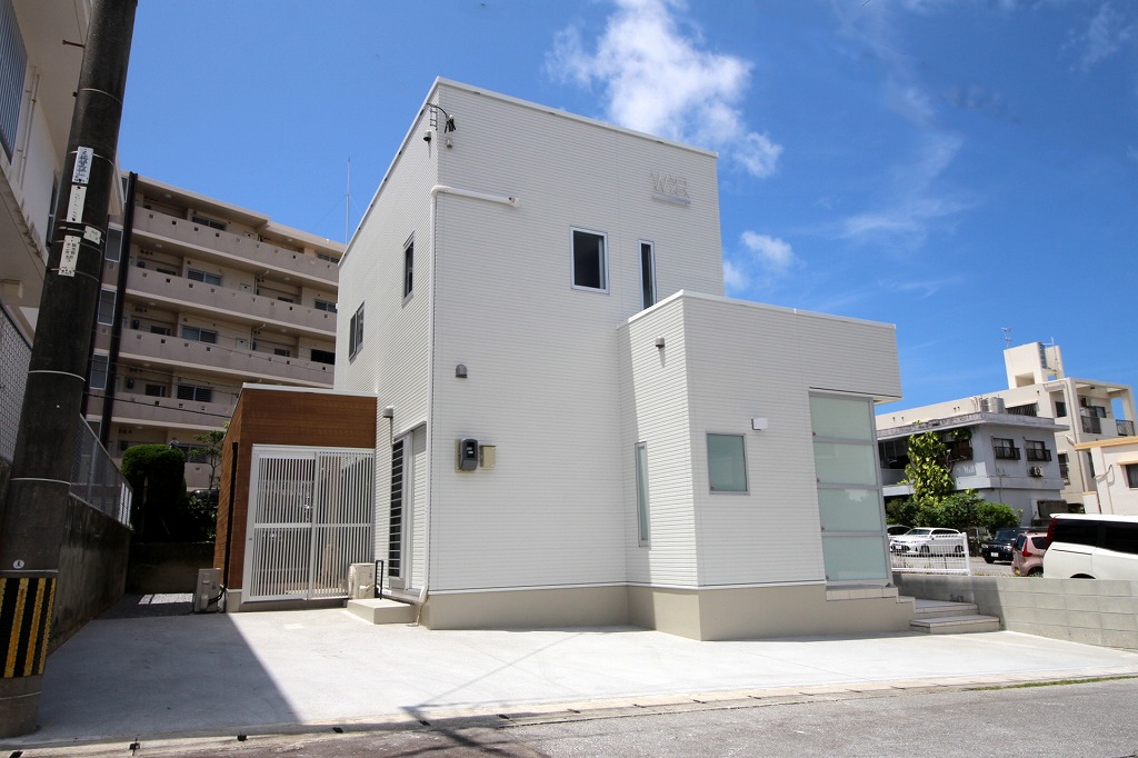 To Nhc Nah2f To様邸 那覇市具志 沖縄 台風に強い 子育てのためのデザイナーズ木造住宅 w r ダ アール
